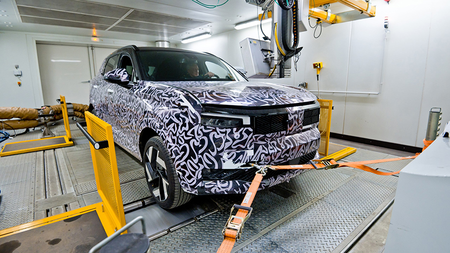 Кроссовер Lada Azimut получит двигатели &laquo;Евро-6&raquo;