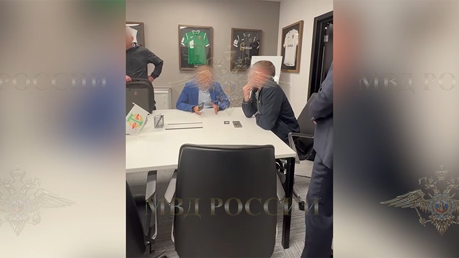 Директору и совладельцу ФК «Торпедо» предъявлено обвинение в подкупе судьи Директору и совладельцу ФК «Торпедо» предъявлено обвинение в подкупе судьи