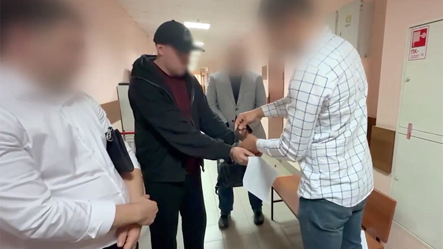 В Москве задержали обманувшую более 250 человек банду мошенников В Москве задержали обманувшую более 250 человек банду мошенников