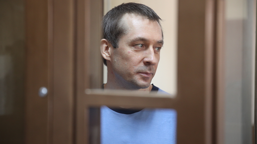 Запрет на перевод экс-полковника МВД Захарченко объяснили угрозой его жизни Запрет на перевод экс-полковника МВД Захарченко объяснили угрозой его жизни