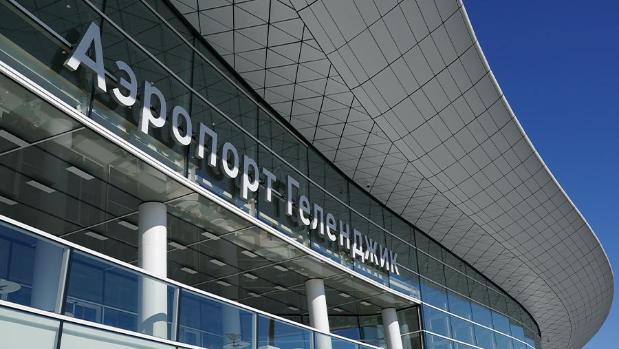 Открытие аэропорта в Геленджике вызвало ажиотаж у туристов Открытие аэропорта в Геленджике вызвало ажиотаж у туристов