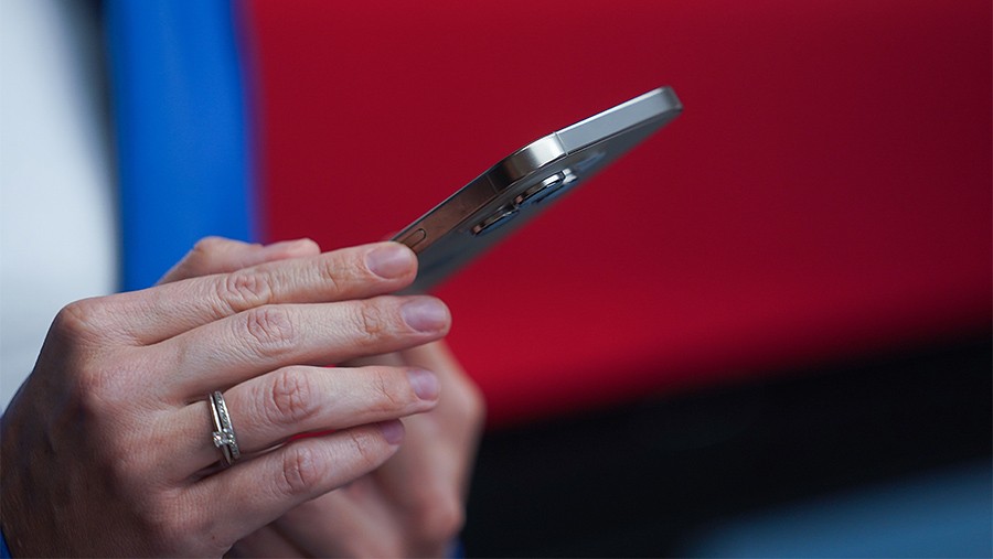 Аналитик объяснила принцип установки RuStore на iPhone