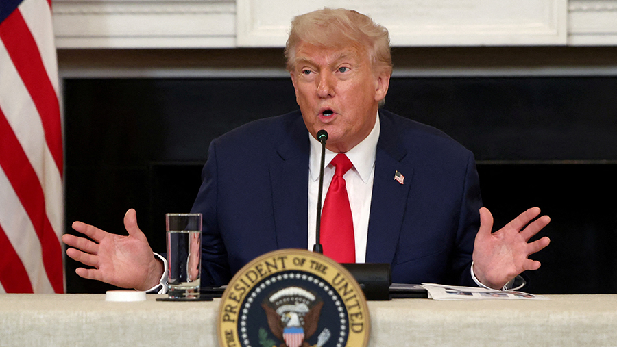 СМИ рассказали о раздражении Трампа из-за безрассудных действий DOGE СМИ рассказали о раздражении Трампа из-за безрассудных действий DOGE