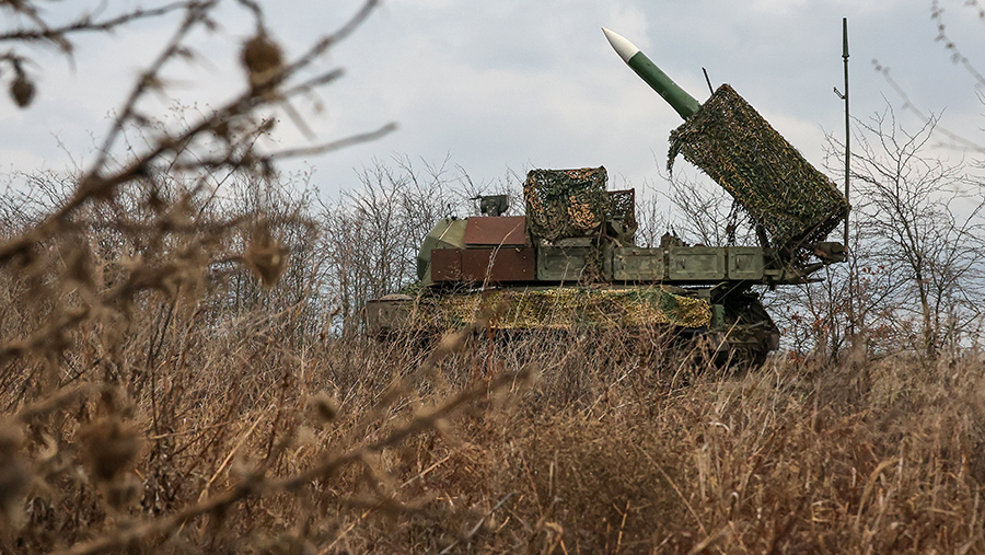 Средства ПВО за час уничтожили 25 украинских беспилотников над регионами России Средства ПВО за час уничтожили 25 украинских беспилотников над регионами России