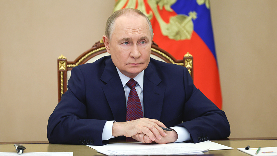 Владимир Путин поздравил российских педагогов с Днем учителя Владимир Путин поздравил российских педагогов с Днем учителя