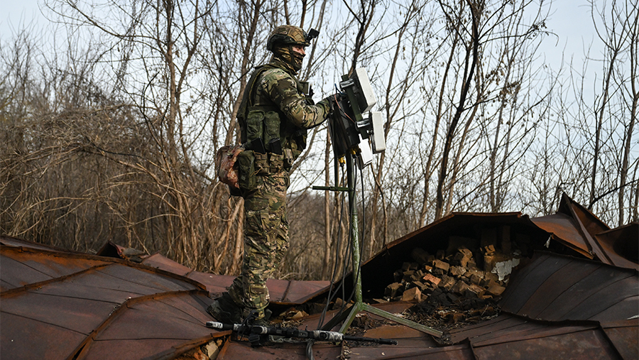 Младший сержант Волов успешно подавил семь FPV-дронов ВСУ