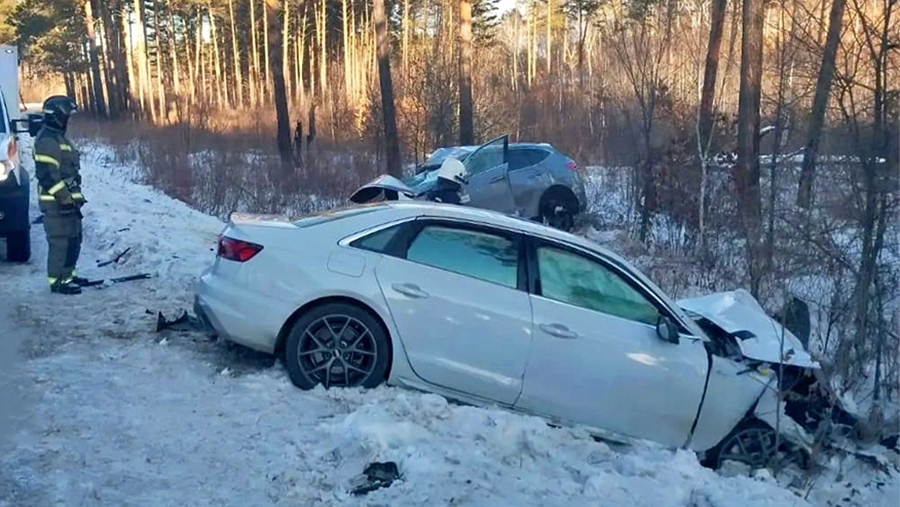 Один человек погиб и еще двое пострадали в ДТП в Амурской области Один человек погиб и еще двое пострадали в ДТП в Амурской области