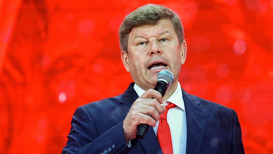 Комментатор Губерниев прокомментировал стычку Большунова с журналистом Комментатор Губерниев прокомментировал стычку Большунова с журналистом