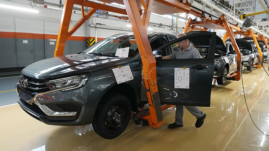 Глава АвтоВАЗа озвучил производственные планы на 2025 год