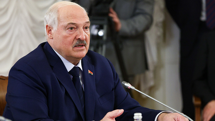 Лукашенко отметил приумножение значения ЕАЭС для экономического потенциала Лукашенко отметил приумножение значения ЕАЭС для экономического потенциала