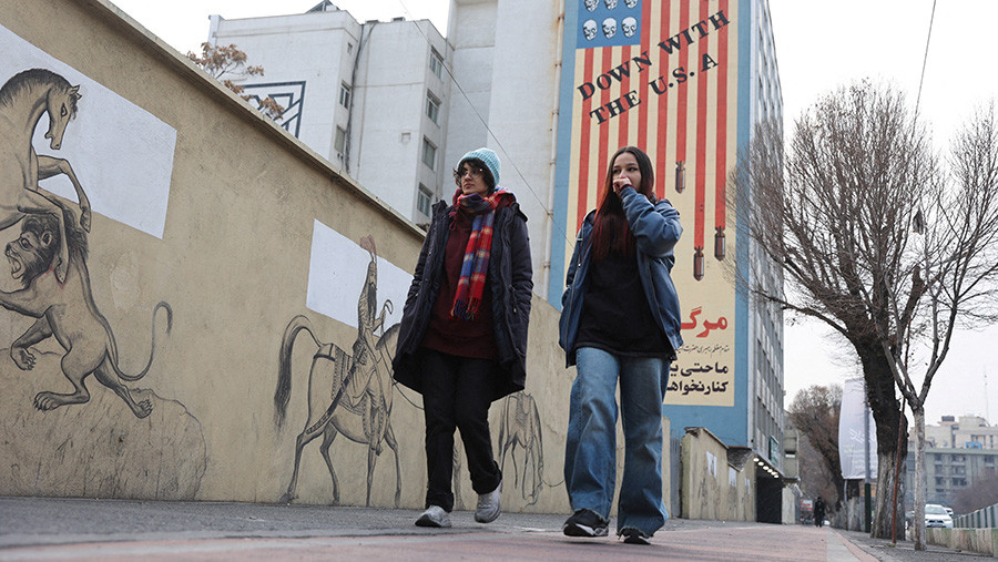 FT сообщила о контактах США и Ирана для деэскалации на Ближнем Востоке FT сообщила о контактах США и Ирана для деэскалации на Ближнем Востоке