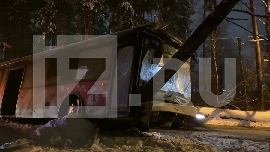 В Подмосковье в ДТП с автобусом пострадали четыре человека В Подмосковье в ДТП с автобусом пострадали четыре человека