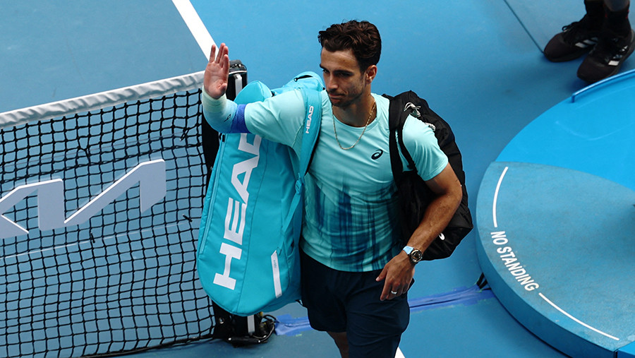 Теннисист Музетти из-за травмы снялся с матча четвертьфинала Australian Open Теннисист Музетти из-за травмы снялся с матча четвертьфинала Australian Open