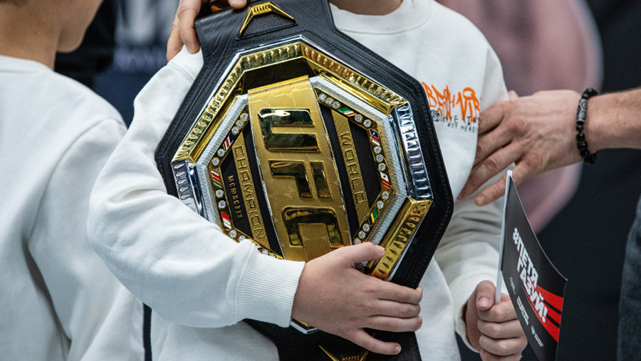 UFC удвоит бонусы за лучший бой и введет выплату за досрочную победу в поединке UFC удвоит бонусы за лучший бой и введет выплату за досрочную победу в поединке