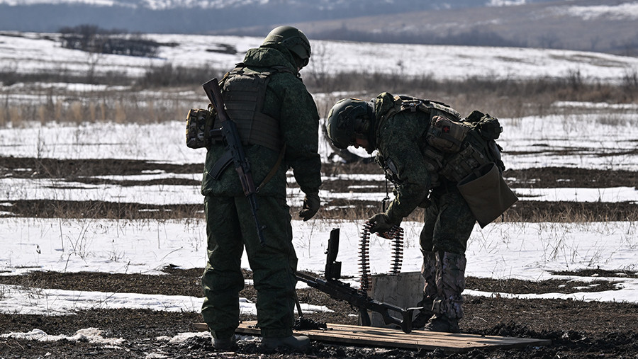 Военный эксперт назвал главные сложности боев зимой Военный эксперт назвал главные сложности боев зимой