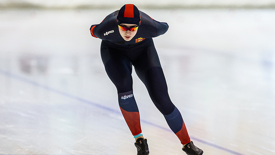 Конькобежка Семенова не смогла выйти в финал масс-старта на Олимпиаде-2026
