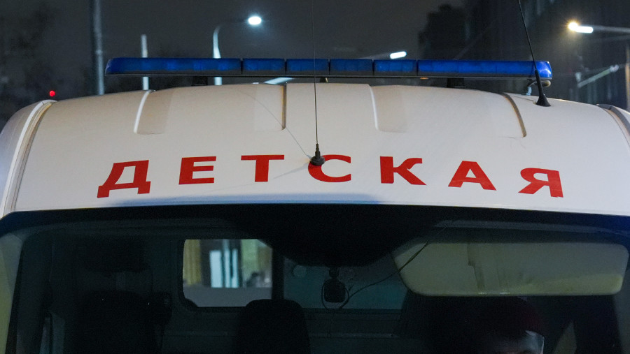 В Алтайском крае девочке грозит ампутация из-за прищемленного пальца в детсаду В Алтайском крае девочке грозит ампутация из-за прищемленного пальца в детсаду