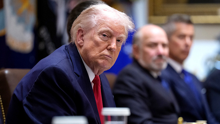 Политолог Кузник назвал нападение на Иран выгодным для Трампа Политолог Кузник назвал нападение на Иран выгодным для Трампа