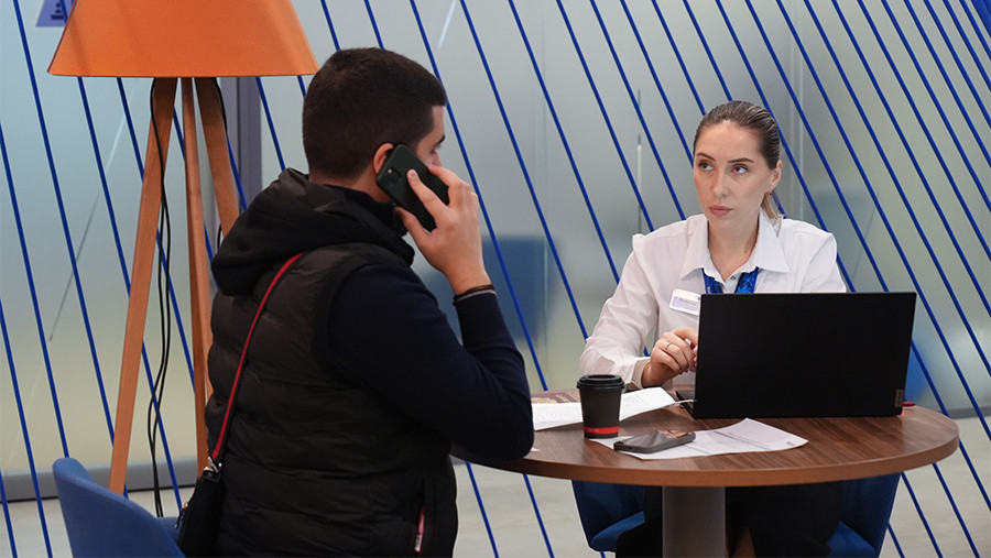 Аналитики оценили работу банков с претензиями клиентов Аналитики оценили работу банков с претензиями клиентов