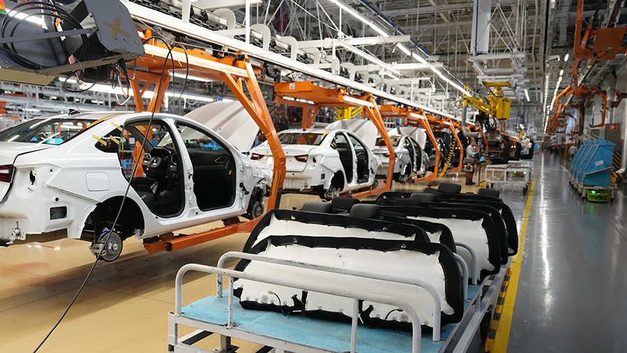 АвтоВАЗ опроверг переход на четырехдневку АвтоВАЗ опроверг переход на четырехдневку