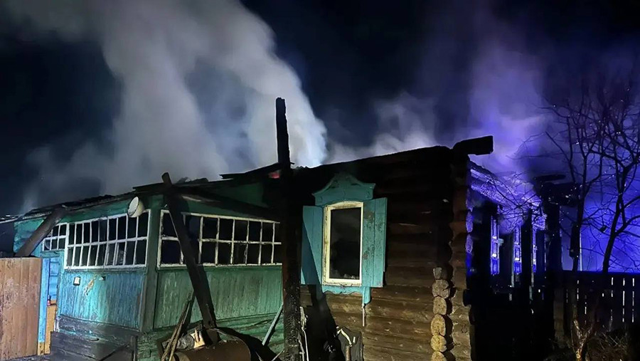 Один человек погиб при пожаре в жилом доме в Бурятии