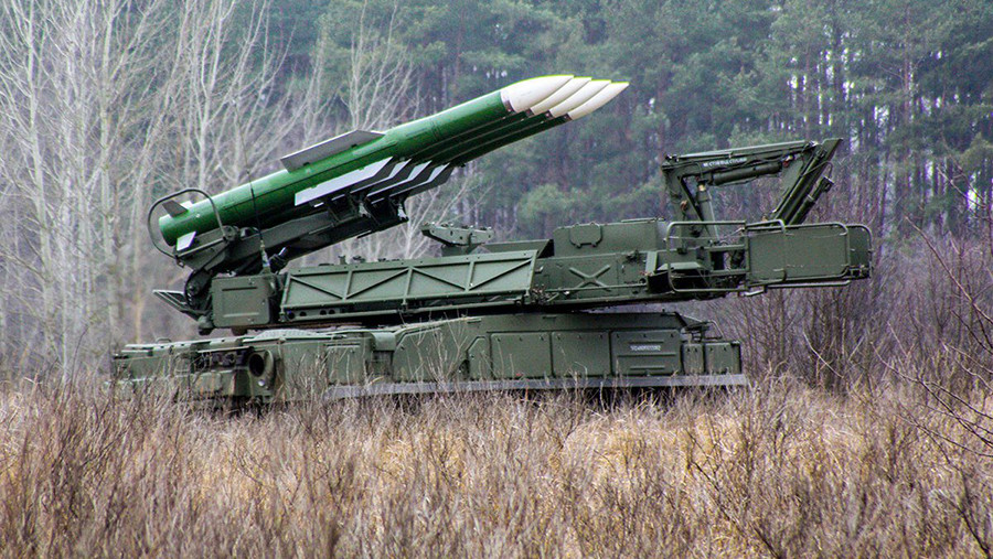 Средства ПВО России за сутки сбили 410 беспилотников и три снаряда HIMARS
