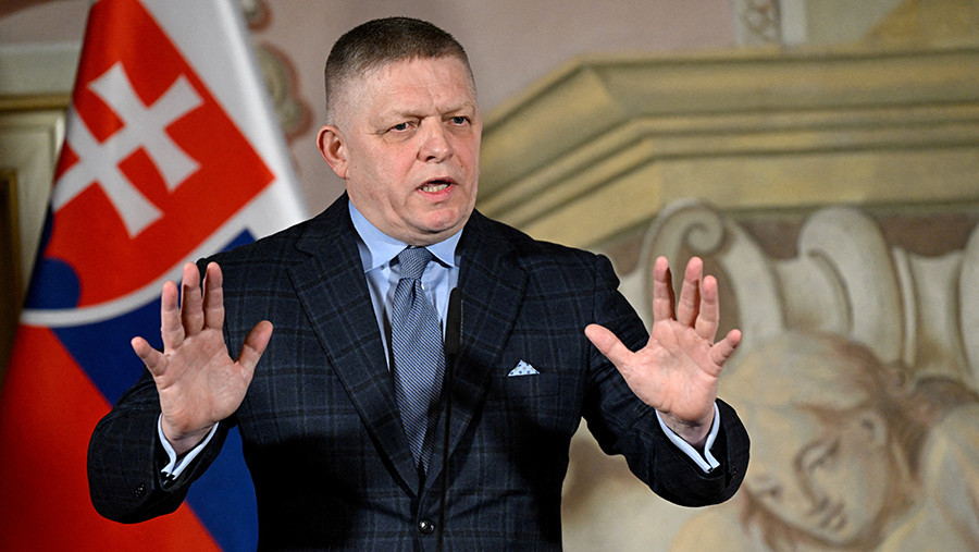 Фицо назвал «началом конца ЕС» отмену права вето Фицо назвал «началом конца ЕС» отмену права вето