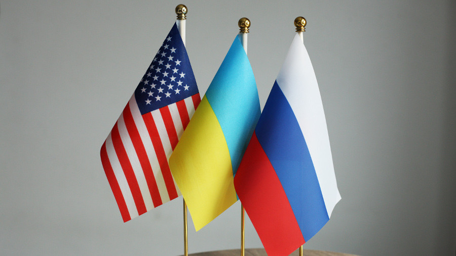 В Госдуме высказались о возобновлении трехсторонних переговоров по Украине В Госдуме высказались о возобновлении трехсторонних переговоров по Украине