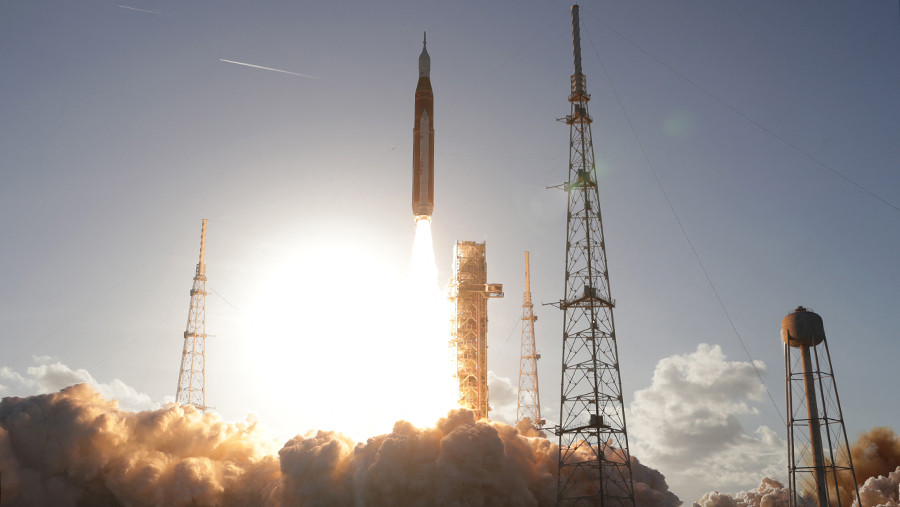 Миссия Artemis II стартовала в Космическом центре Кеннеди во Флориде Миссия Artemis II стартовала в Космическом центре Кеннеди во Флориде