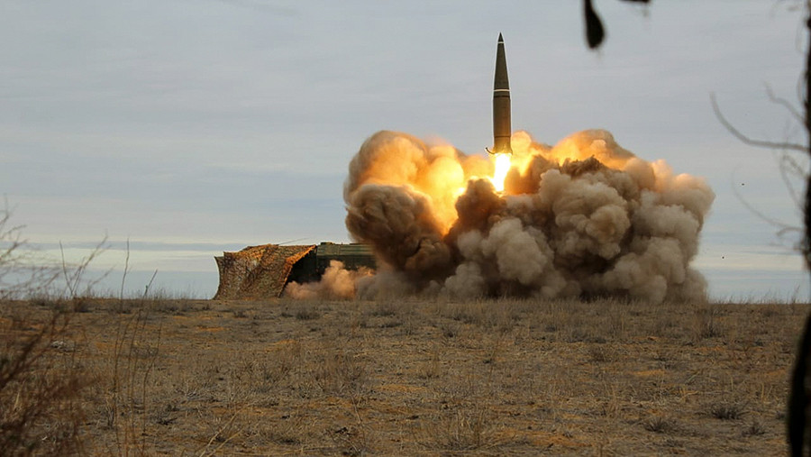 Военный аналитик назвал удар возмездия ВС РФ показательным для Запада Военный аналитик назвал удар возмездия ВС РФ показательным для Запада