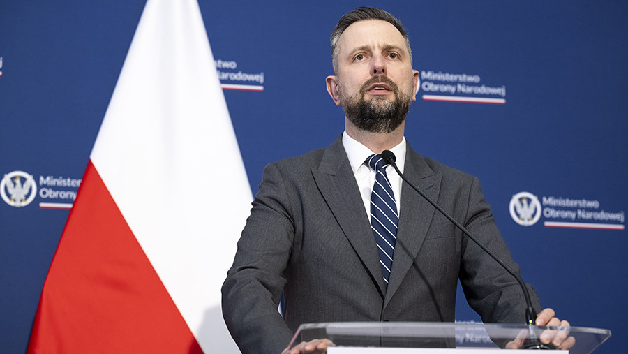 Министр обороны Польши напомнил Буданову о недопустимости героизации нацистов Министр обороны Польши напомнил Буданову о недопустимости героизации нацистов
