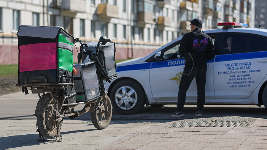 Госавтоинспекция анонсировала рейд на велокурьеров в Москве Госавтоинспекция анонсировала рейд на велокурьеров в Москве