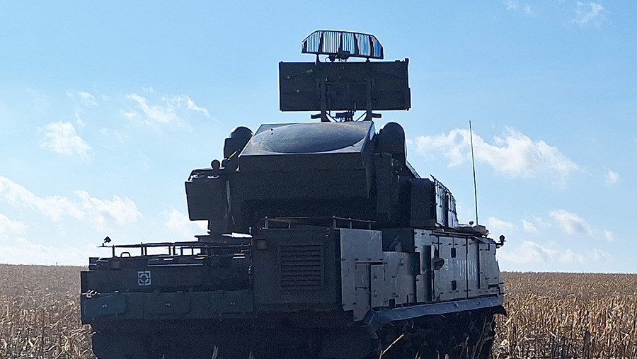 Силы ПВО сбили 917 беспилотников и восемь авиационных бомб в зоне СВО