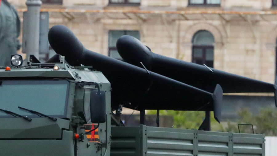 ВС РФ поразили два сухогруза на переходе из порта Черноморска в Одессу ВС РФ поразили два сухогруза на переходе из порта Черноморска в Одессу