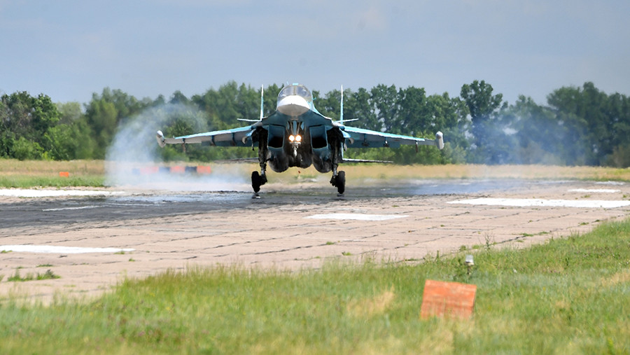 Армия России поразила два судна с военным грузом для ВСУ в порту &laquo;Южный&raquo;