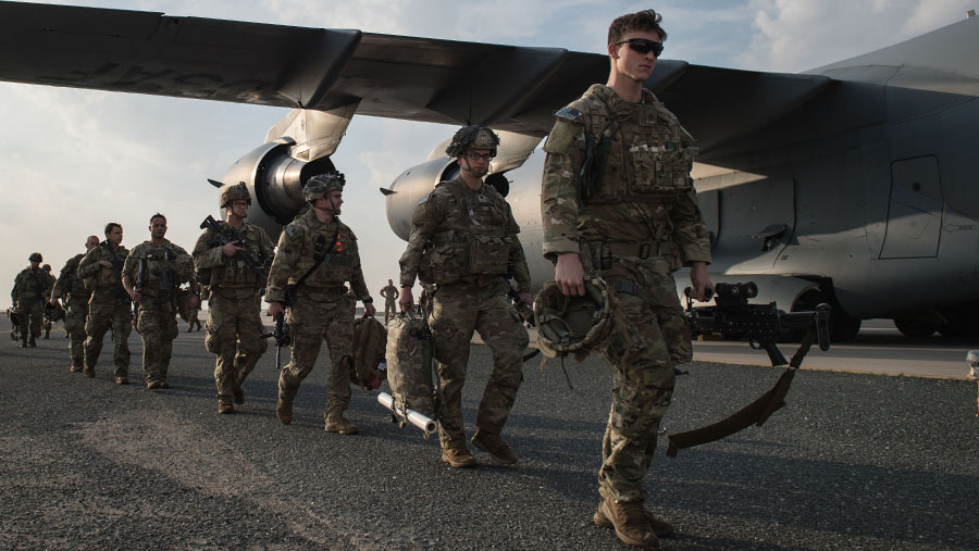 FT сообщила о возможном сокращении военного присутствия США в Персидском заливе