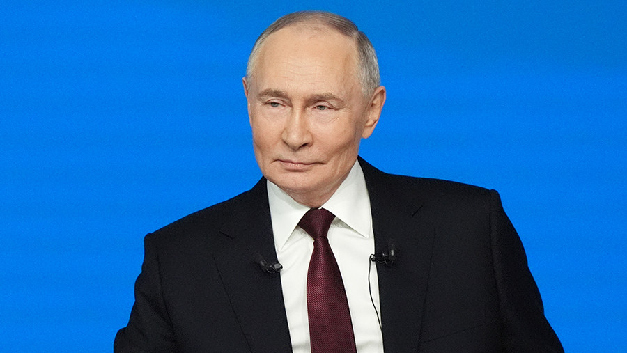 Путин поблагодарил экипаж «Варяга» за организацию учений Тихоокеанского флота Путин поблагодарил экипаж «Варяга» за организацию учений Тихоокеанского флота