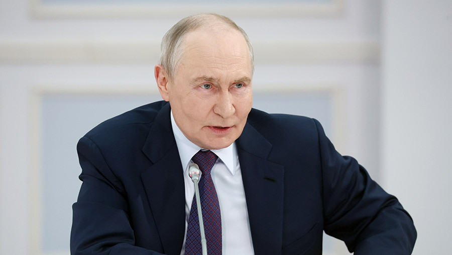 Путин дал старт работе горно-обогатительного комбината в Бурятии Путин дал старт работе горно-обогатительного комбината в Бурятии
