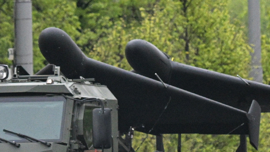 ВС РФ «Геранями» уничтожили два украинских безэкипажных катера в Черном море ВС РФ «Геранями» уничтожили два украинских безэкипажных катера в Черном море