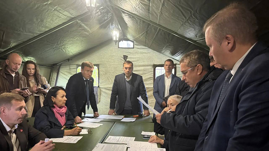 Всех жителей поврежденного при атаке БПЛА дома в Перми эвакуировали Всех жителей поврежденного при атаке БПЛА дома в Перми эвакуировали
