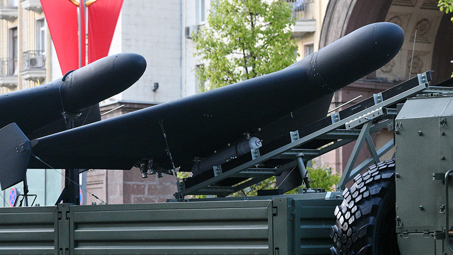 Армия России поразила судно с военным грузом при переходе в порт Одесса Армия России поразила судно с военным грузом при переходе в порт Одесса