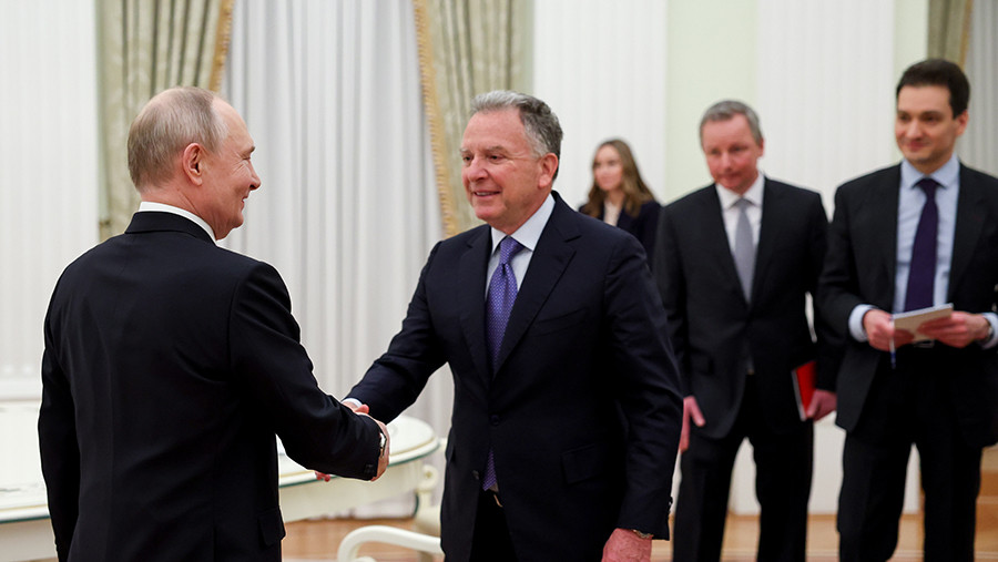 Песков сообщил о планах Путина принять Уиткоффа и Кушнера