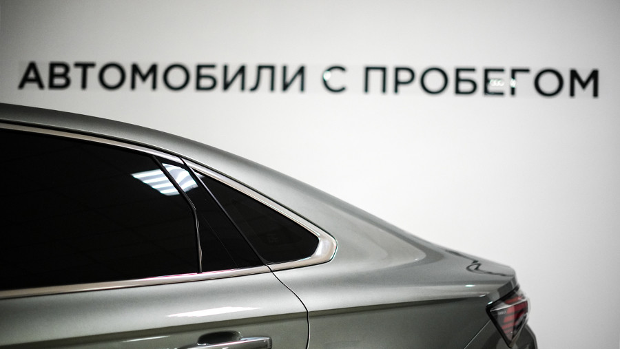 Рынок автомобилей с пробегом в августе снизился на 8% в РФ