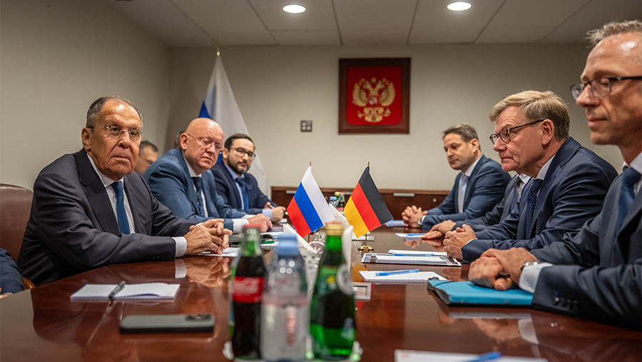Вадефуль после переговоров с Лавровым посоветовал журналисту быть осторожным Вадефуль после переговоров с Лавровым посоветовал журналисту быть осторожным