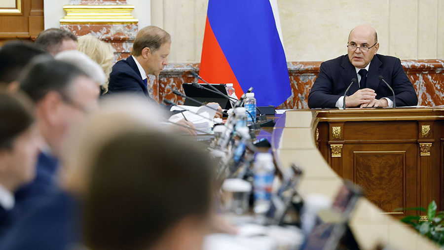 Мишустин представил правительству новых вице-премьеров и министра