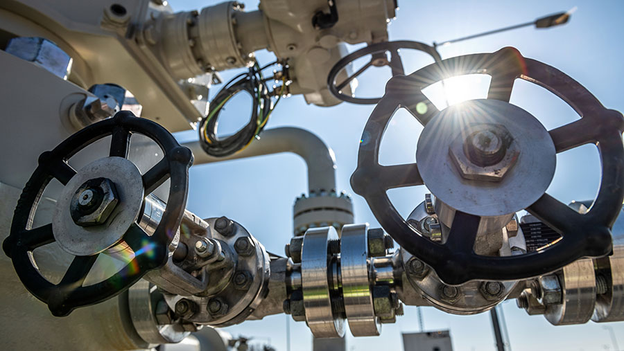 Цены на газ в Европе могут вырасти до $1500 к концу года Цены на газ в Европе могут вырасти до $1500 к концу года