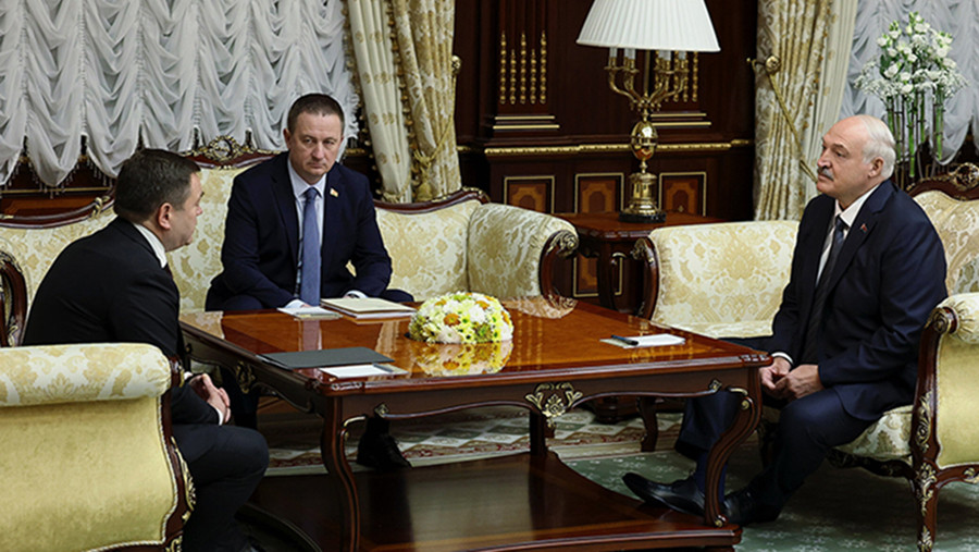 Лукашенко и Фрадков обсудили планы сотрудничества Лукашенко и Фрадков обсудили планы сотрудничества