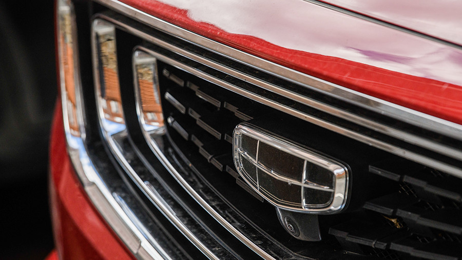 Geely заявила о прекращении поставок трех моделей в Россию Geely заявила о прекращении поставок трех моделей в Россию