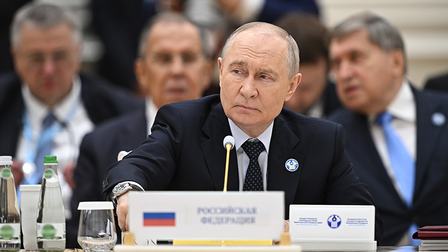 Путин назвал русский язык объединяющей силой в СНГ Путин назвал русский язык объединяющей силой в СНГ