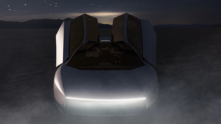 Tesla намерена начать производство летающего Roadster с 2028 года